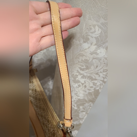 Y2K bagguette bag xoxo curved - Picture 6 of 9